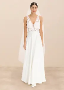 Brautkleid mit Blumen-Design