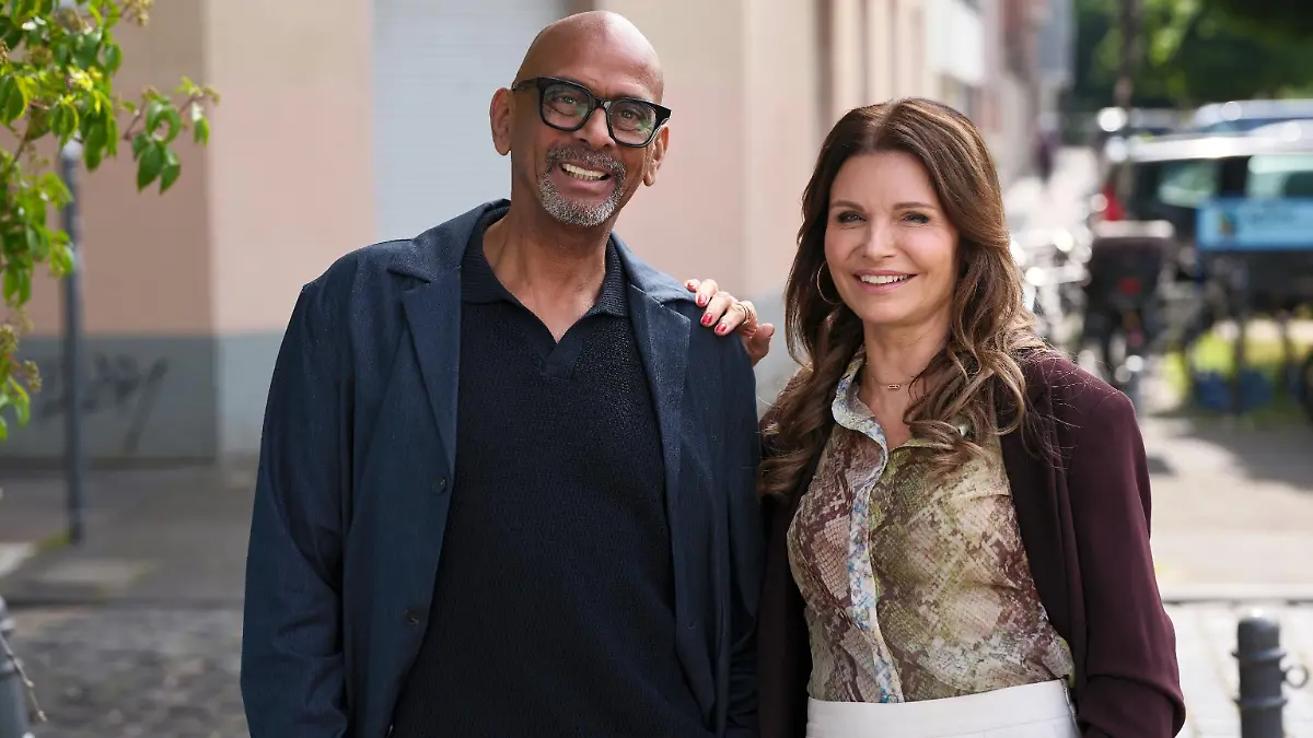 Pierre Sanoussi-Bliss und Tabea Heynig