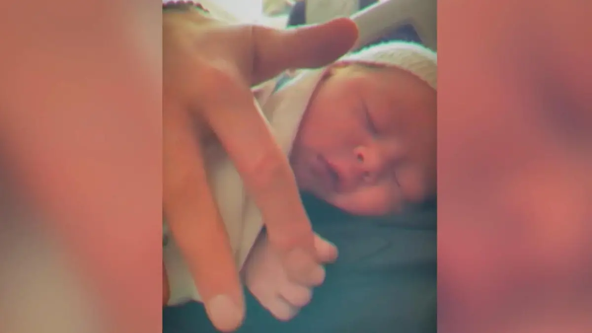Meghan Markle zeigt plötzlich ihre Kinder Archie und Lilibet Tabubruch bei den Royals?