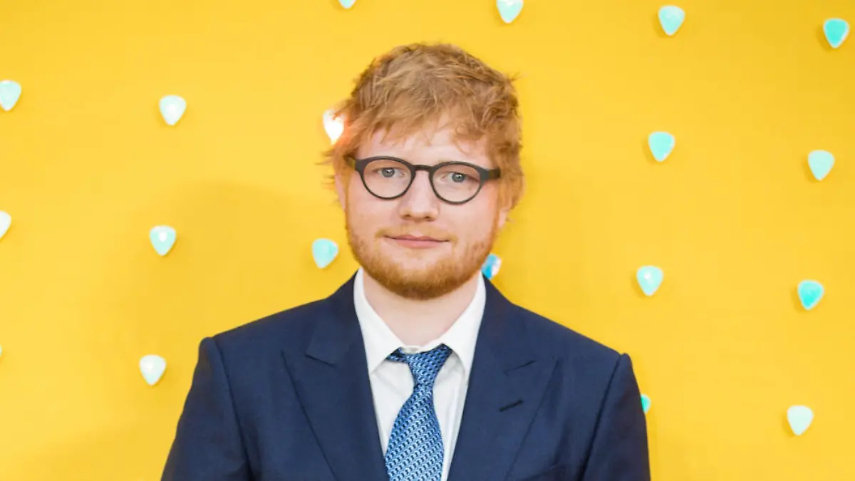 Corona-Zeitvertreib: Ed Sheeran gibt Schülern Gitarrenunterricht