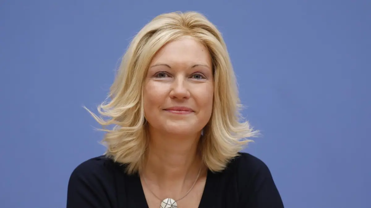 SPD-Politikerin Manuela Schwesig besiegt den Brustkrebs