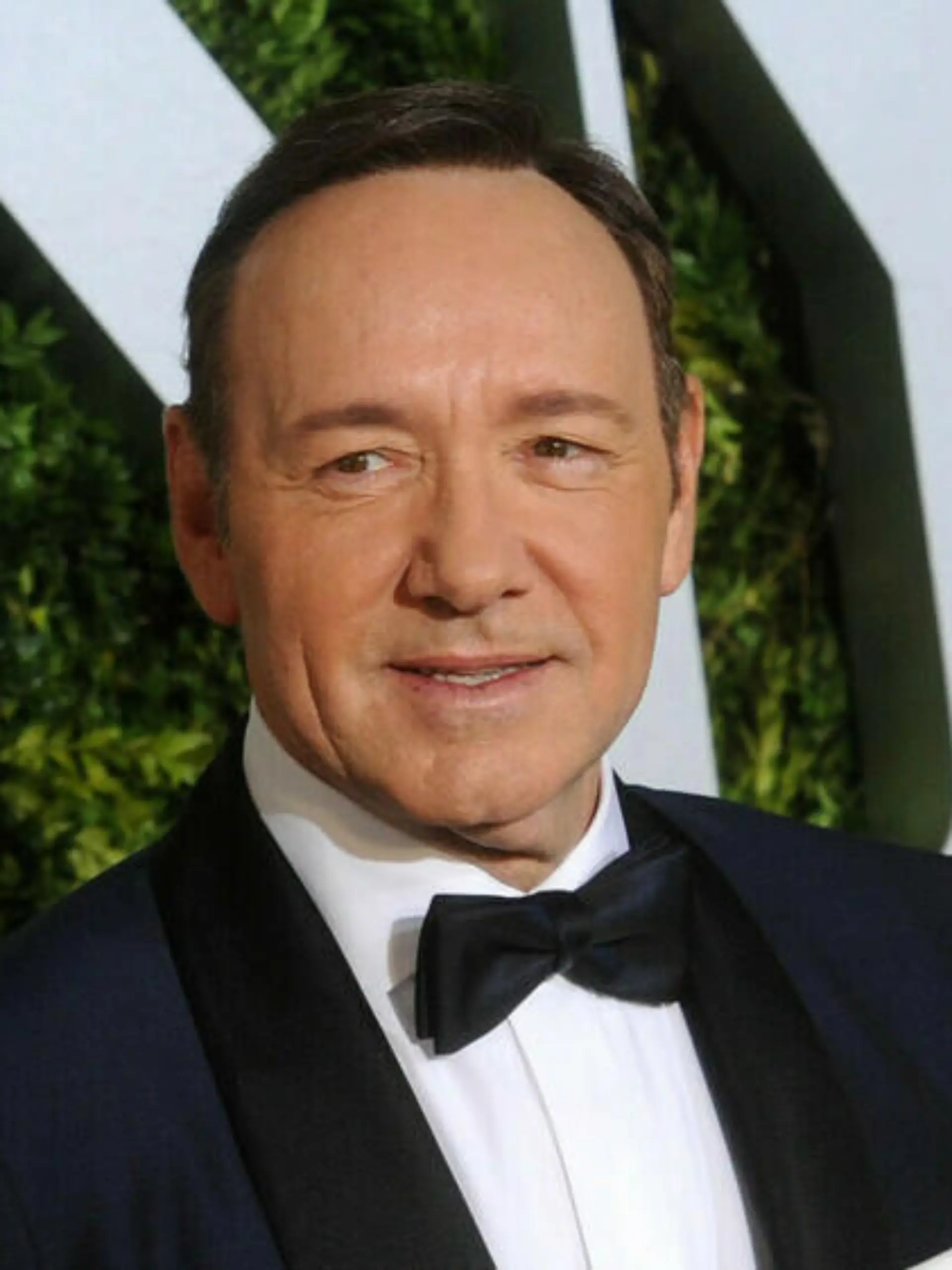 Kevin Spacey vergleicht seinen Absturz mit Corona-Arbeitslosen