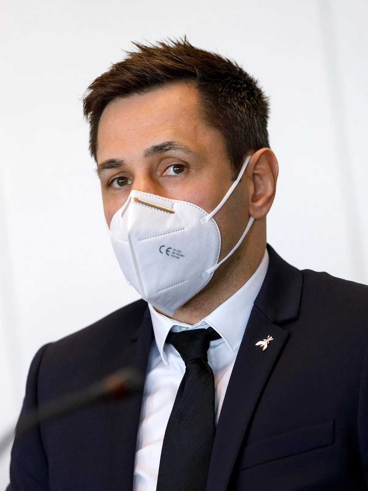 Felix Sturm, mit bürgerlichem Namen Adan Catic, bei seiner Verhandlung wegen Steuerhinterziehung und Körperverletzung beim Landgericht Köln. Sturm wird zu drei Jahren Haft verurteilt worden. Laut Gericht hatte Sturm einen Millionenbetrag an Steuern hinterzogen. Außerdem war der jetzt 41-jährige bei einem Kampf gedopt. Köln, 30.04.2020 *** Felix Sturm, whose civil name is Adan Catic, at his trial for tax evasion and bodily injury at the Regional Court of Cologne Sturm is sentenced to three years in prison According to the court, Sturm had evaded a million-euro sum in taxes. In addition, the now 41-year-old was doped in a fight Cologne, 30 04 2020 Foto:xC.xHardtx/xFuturexImage