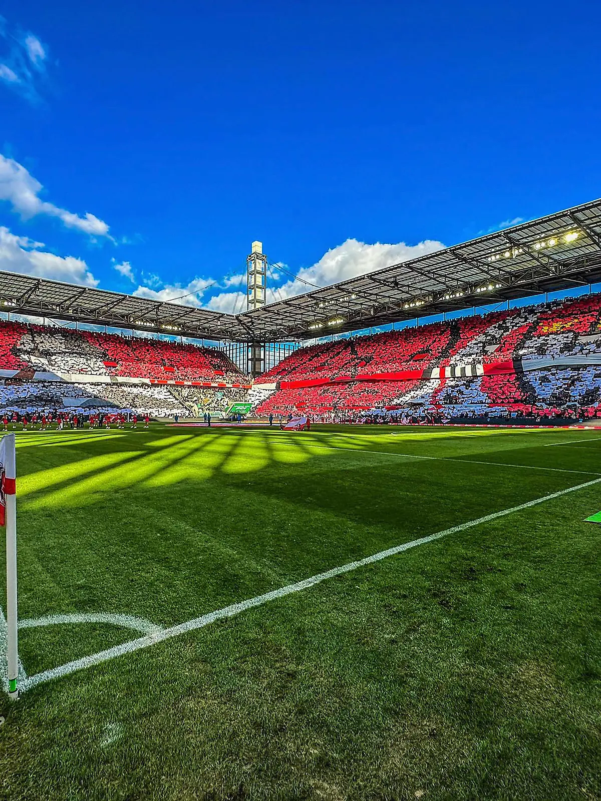25.02.2023, xjpx, Fussball 1.Bundesliga, 1.FC Koeln - VfL Wolfsburg emspor, v.l. Choreo des 1. FC Koeln, des gesamten RheinEnergie Stadion DFL/DFB REGULATIONS PROHIBIT ANY USE OF PHOTOGRAPHS as IMAGE SEQUENCES and/or QUASI-VIDEO Koeln *** 25 02 2023, xjpx, football 1 Bundesliga, 1 FC Koeln VfL Wolfsburg emspor, v l choreo of 1 FC Koeln, the entire RheinEnergie Stadium DFL DFB REGULATES PROHIBIT ANY USE OF PHOTOGRAPHS as IMAGE SEQUENCES and or QUASI VIDEO Koeln