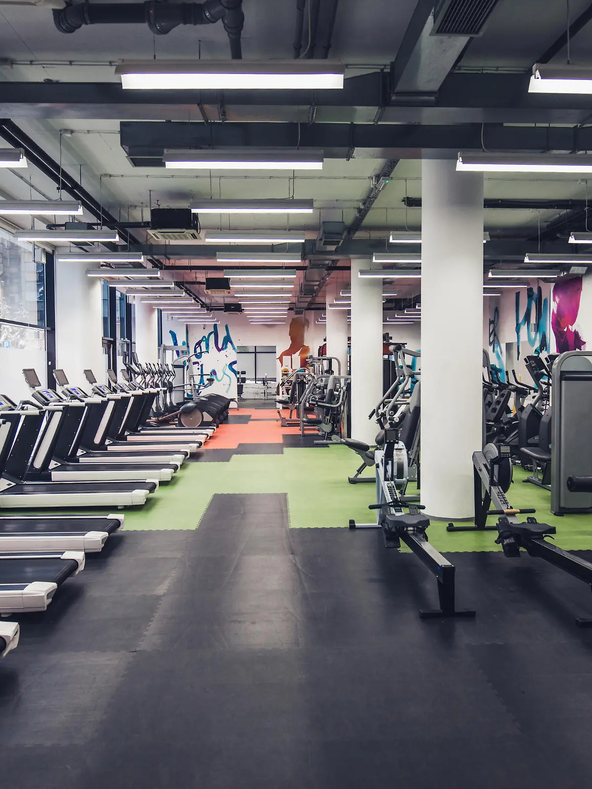 Fitnessstudio wegen Corona geschlossen.