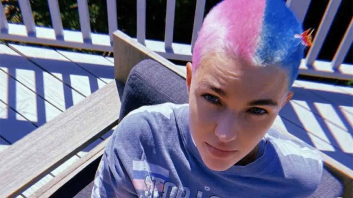 Ruby Rose hat sich ihre Haare gefärbt