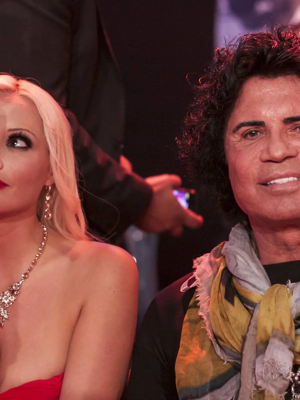 Bilder des Tages Daniela Katzenberger, Costa Cordalis bei Das große ProSieben Promiboxen am 27.09.2014 im Castello in Düsseldorf. Das große ProSieben Promiboxen in Düsseldorf  