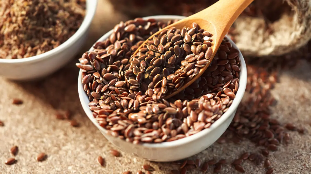 Leinsamen jeden Tag zum Müsli essen.