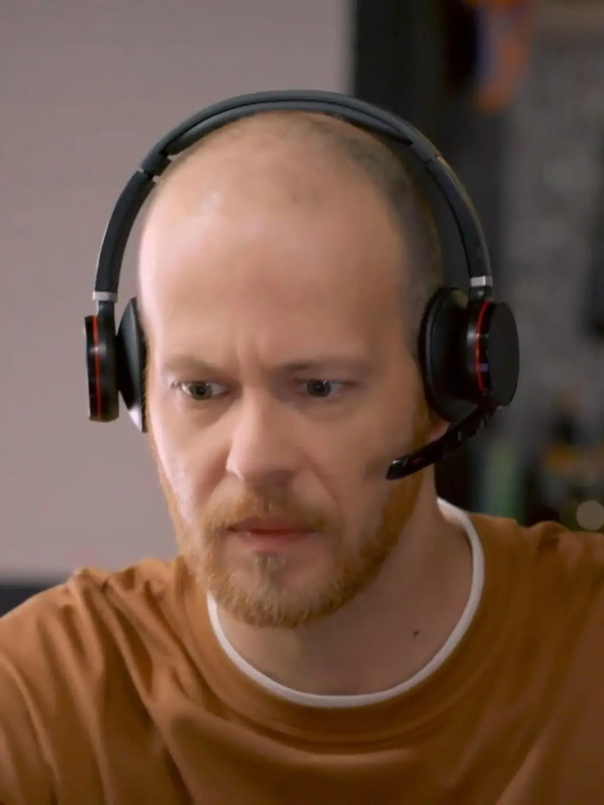 „Unter uns“-Folge vom 18.11.24 auf RTL+: Ronja hilft David im Kampf ...