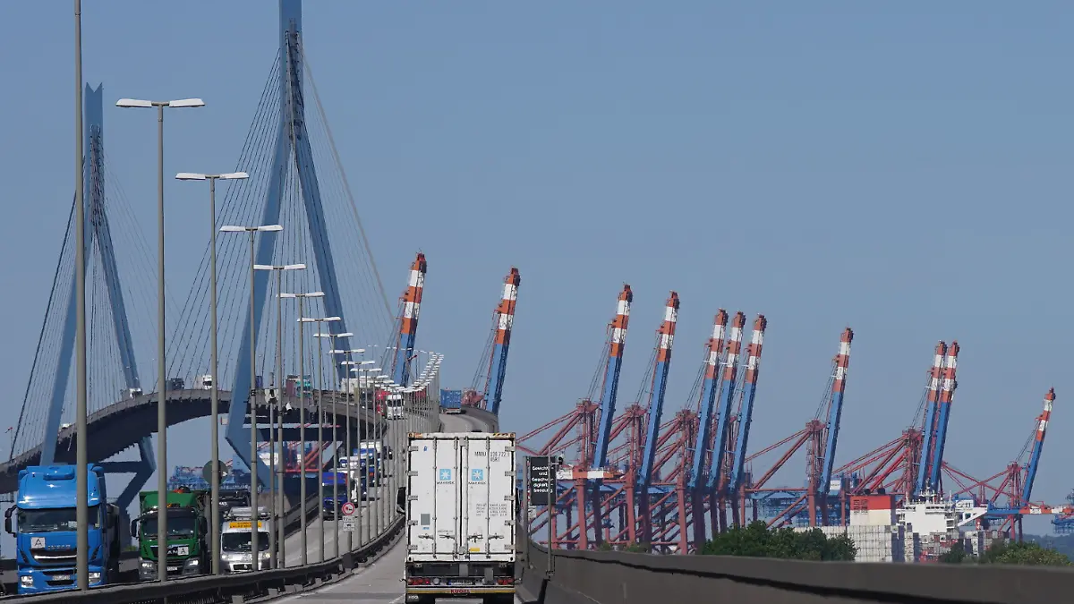 Köhlbrandbrücke bleibt gesperrt