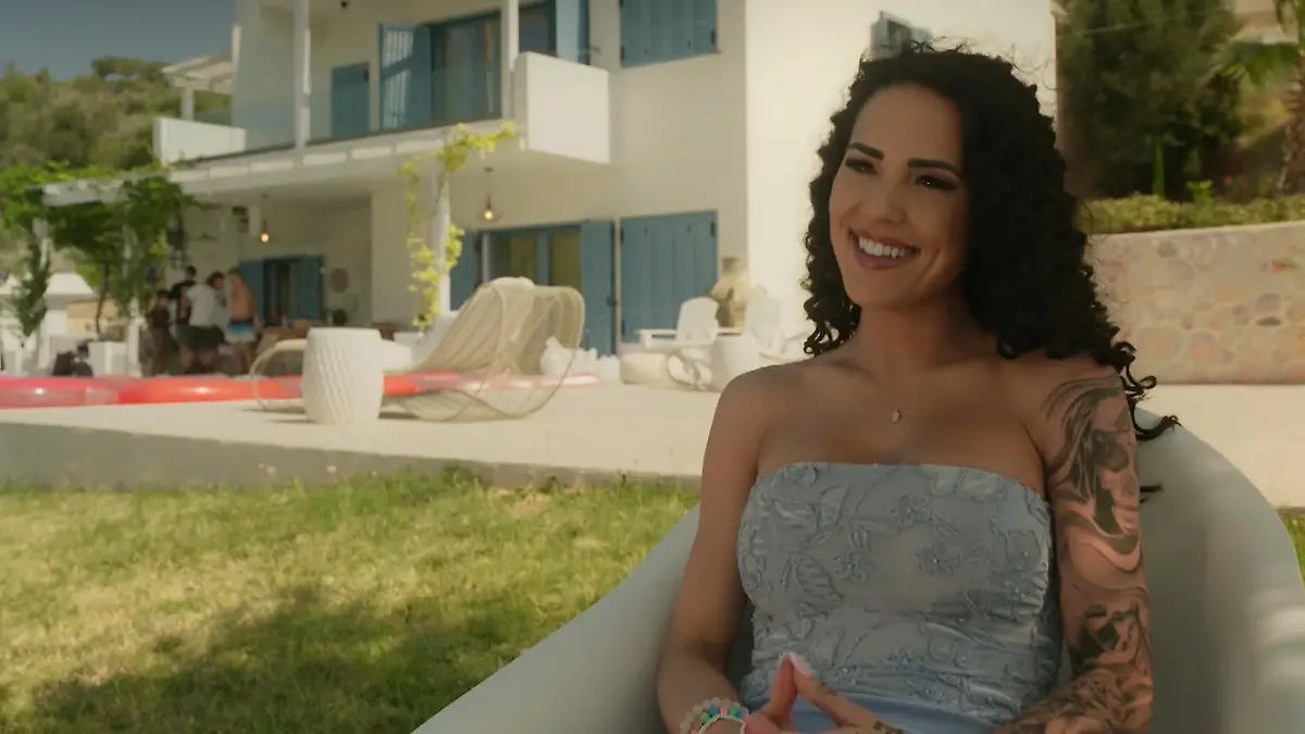 Nehmt euch vor Elena Miras in Acht, liebe Männer! Die Neue bei „Make Love, Fake Love“