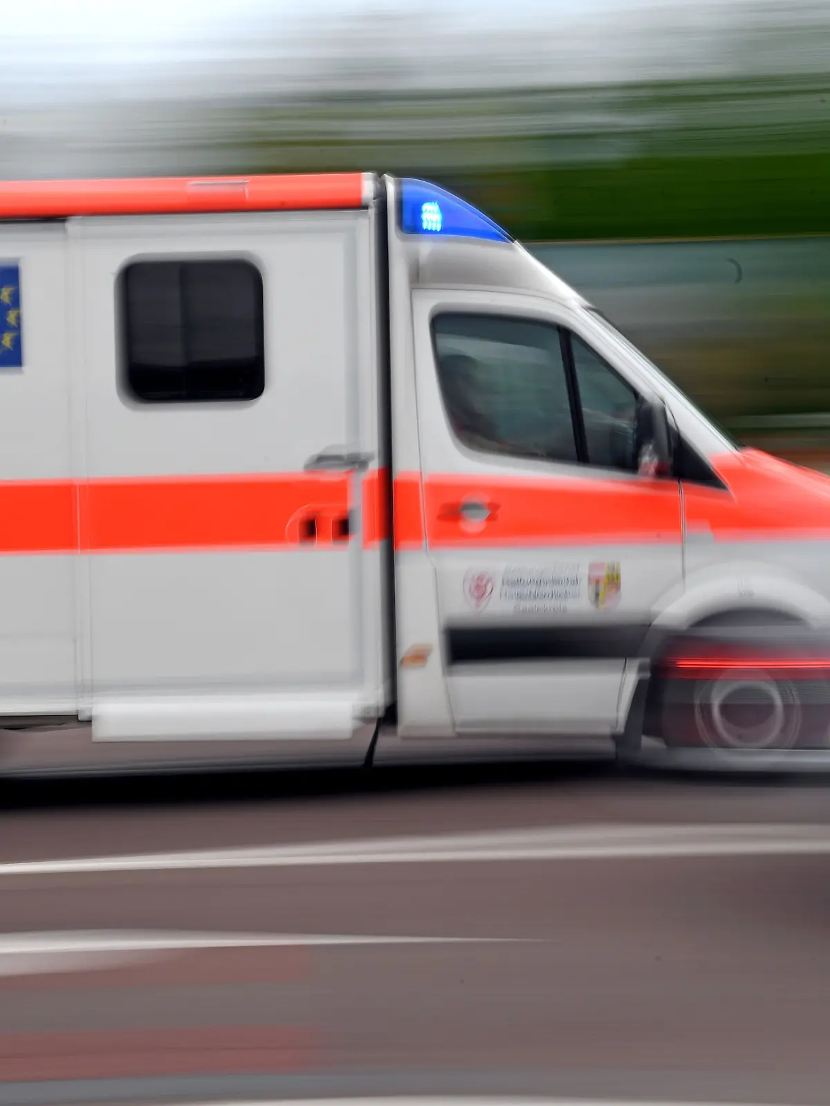 Bild zu: "Radlader fährt Kind (5) auf Festivalgelände tot! Hatte der Fahrer Drogen genommen?"