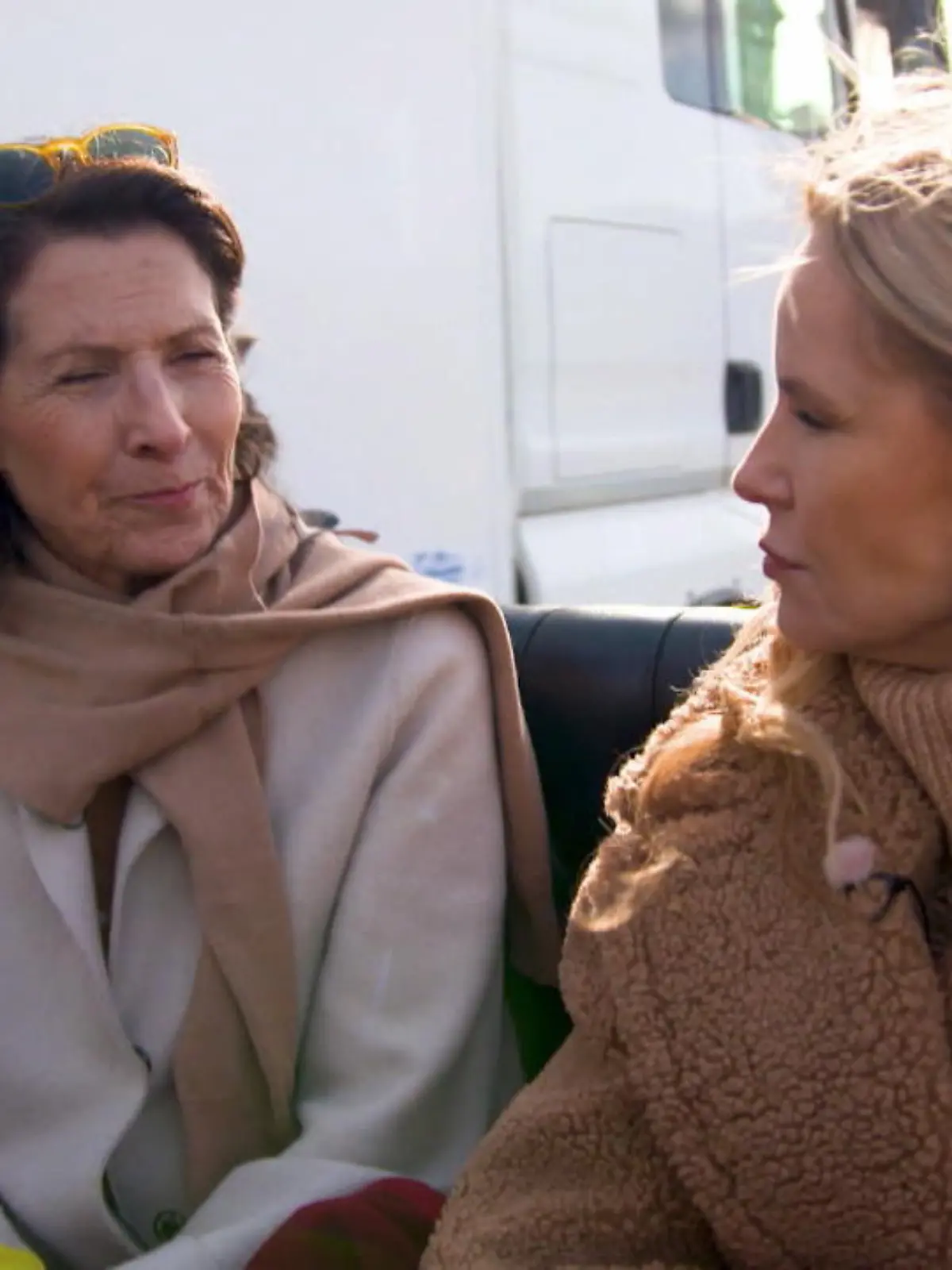 Bild zu: "Katja Burkard trifft Antonia Rados"