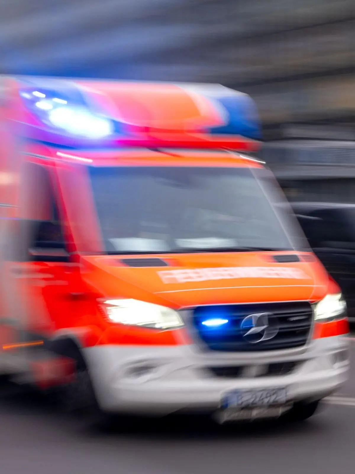 Krankenwagen mit Blaulicht