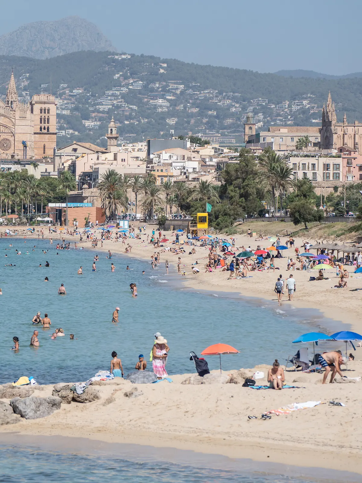 Fäkalien im Wasser! An Palmas Stadtstrand Can Pere Antoni hat es einen unschönen Zwischenfall gegeben.