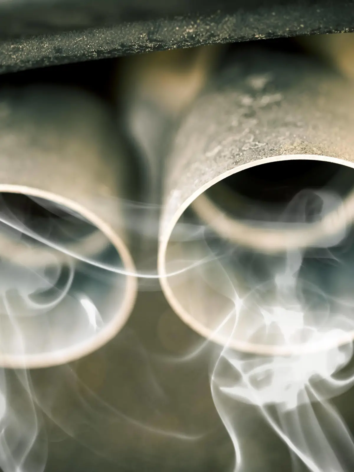  Qualmender Autoauspuff *** Smoke Car Exhaust