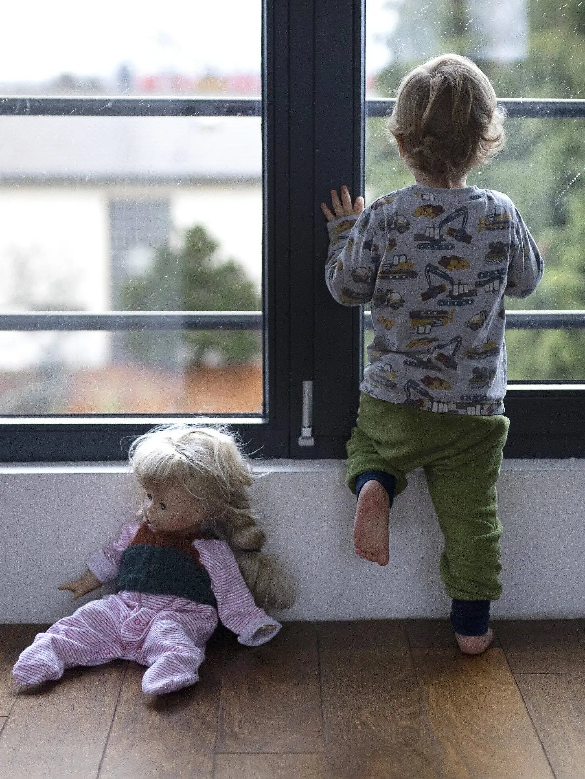 Das vierjährige Kind war mit seinem Geschwisterchen (2) ganz allein – und das wohl nicht das erste Mal.