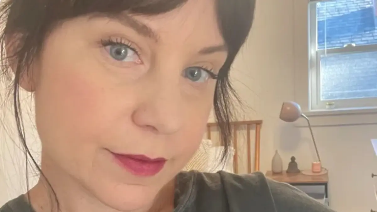 Rebecca Luna (48)