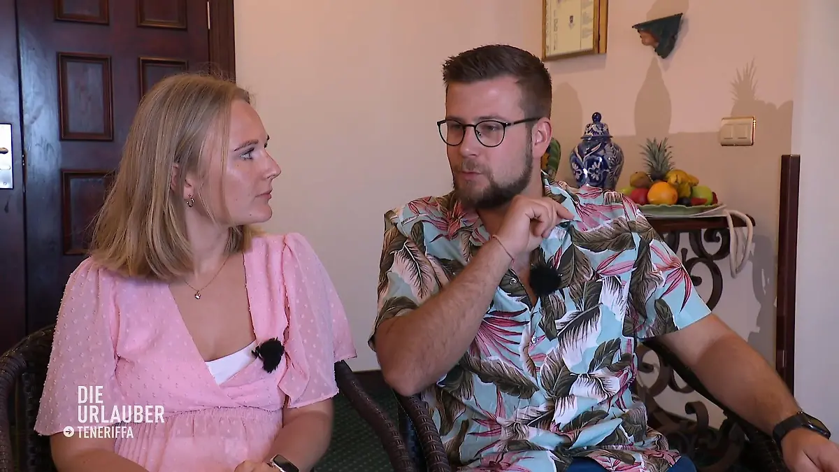 Tim & Leonie staunen über ihre Suite "Das ist ja ne ganze Wohnung"