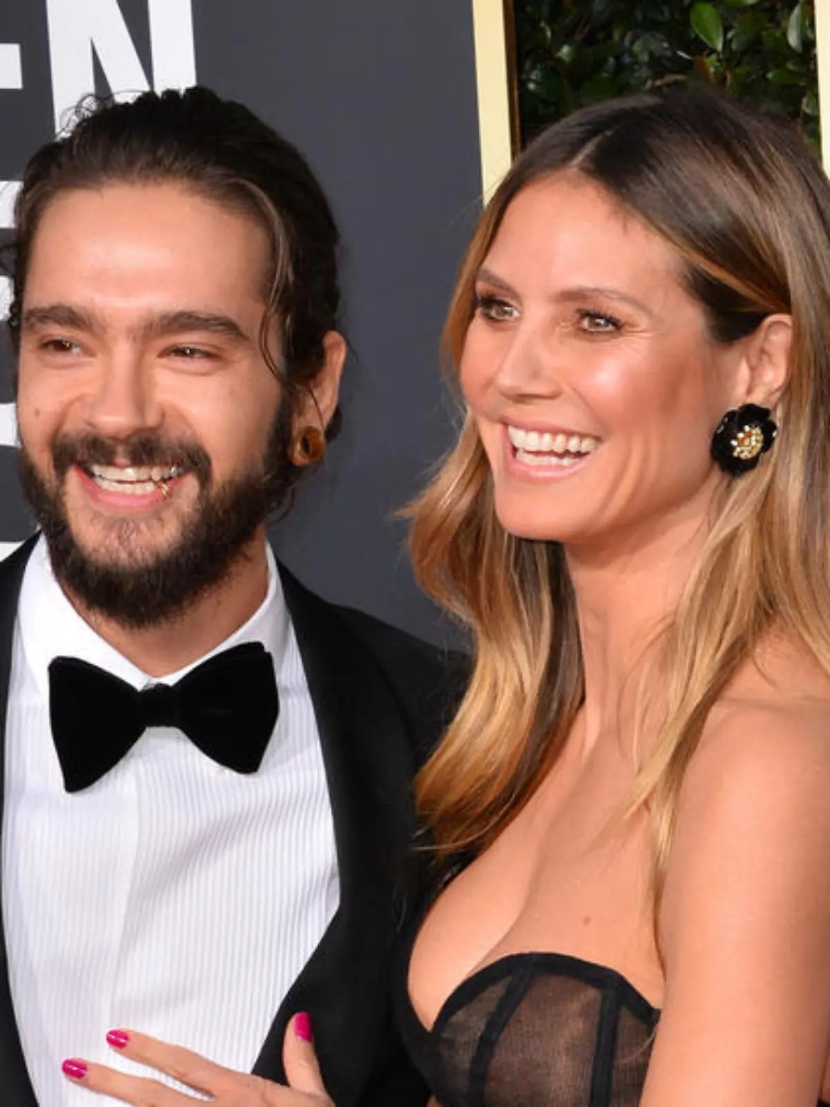 Heidi Klum und Tom Kaulitz tanzen verliebt auf der Terrasse