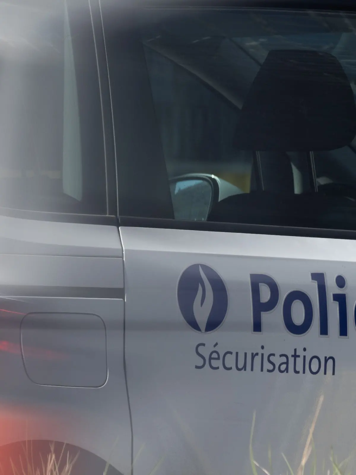 Bild zu: "Tödlicher Einsatz! Beamter und Verdächtiger sterben bei wilder Verfolgungsjagd"