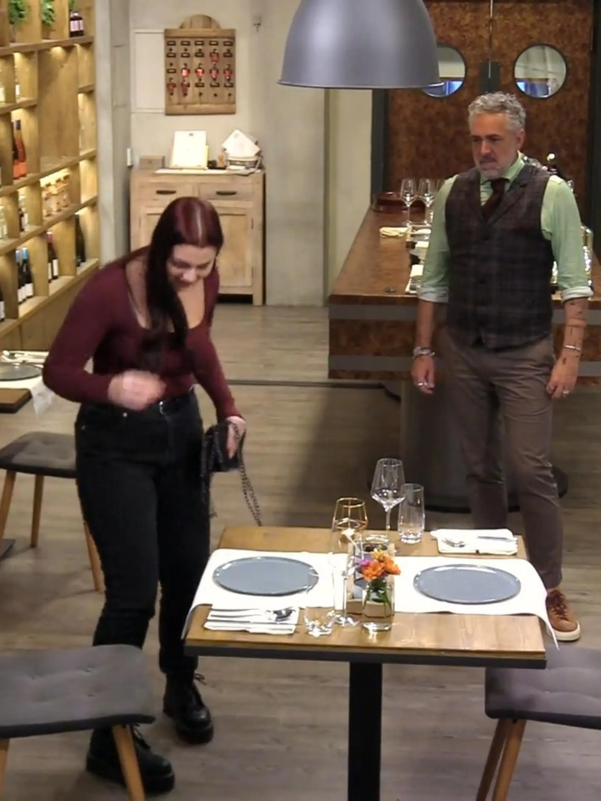 Bild zu: "Micha überrascht Rebecca mit einem echten Gentleman-Move"