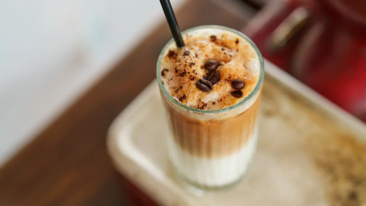 Café con leche aus Kuba 