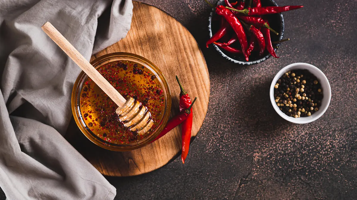 Chili und Honig - eine perfekte Kombination.
