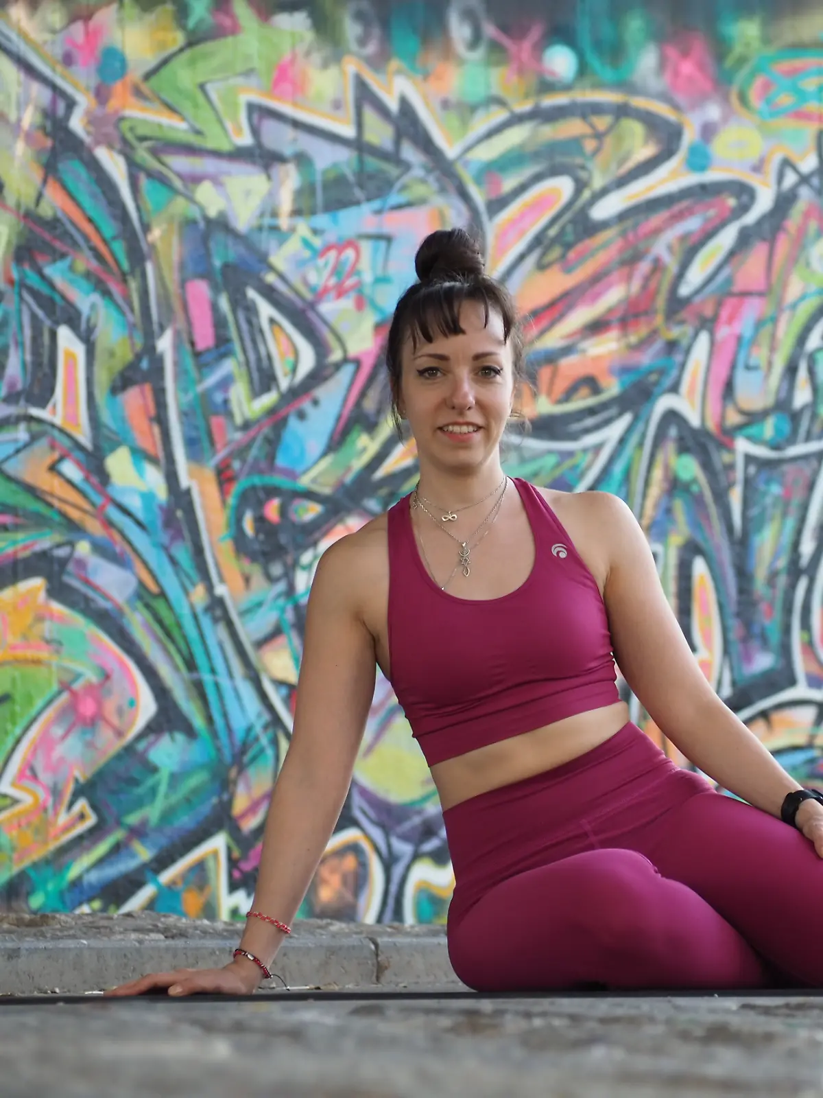 Christina Braun veröffentlich auf Instagram unter dem Namen jumona.de Workout-Videos.