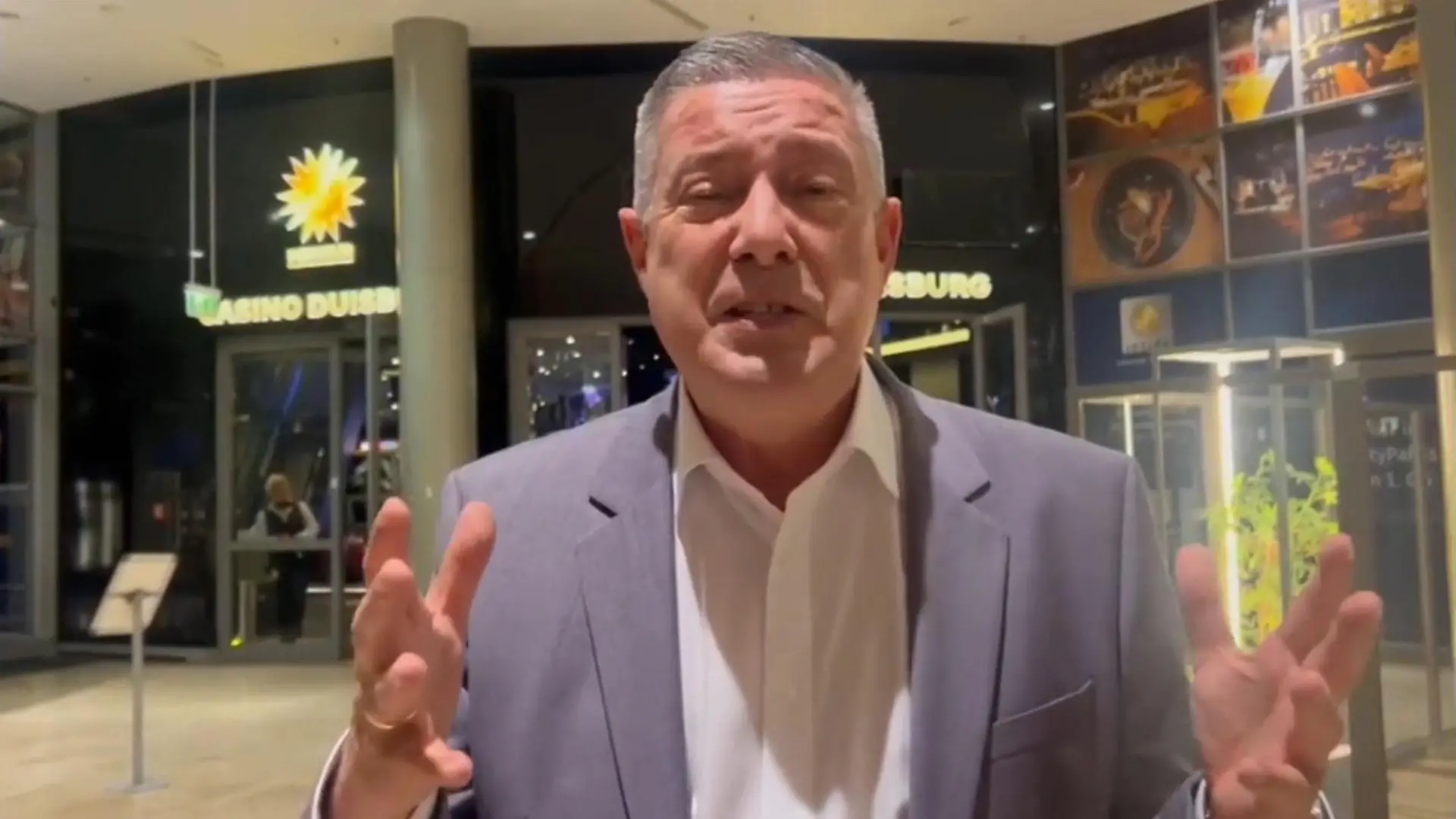 Llambi: „Würden uns riesig freuen, wenn ihr für uns abstimmen würdet!“ Goldene Henne: „Let's Dance“-Jury nominiert!