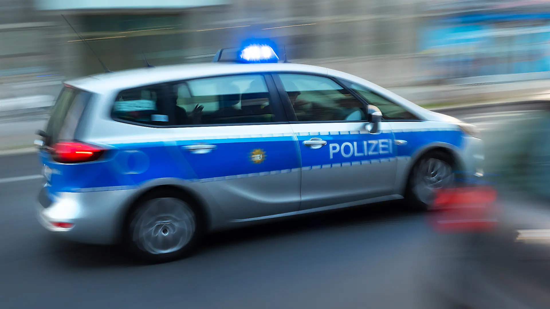431690203.jpg