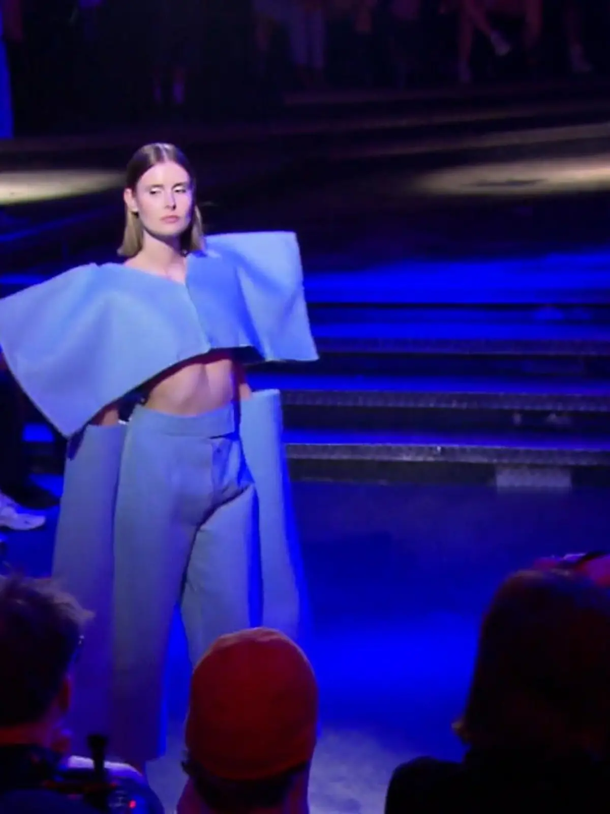 Bild zu: "23-Jähriger veranstaltet Fashionshow in Kölner Bootshaus"