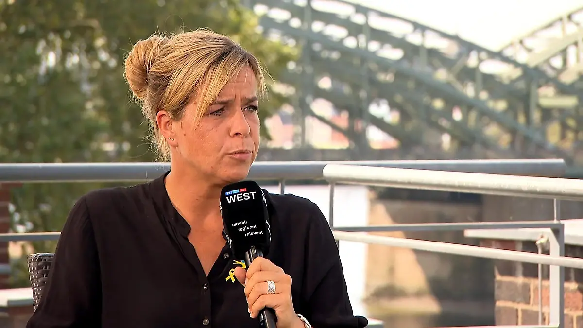Mona Neubaur (Grüne) im Interview RTL WEST Sommerplausch