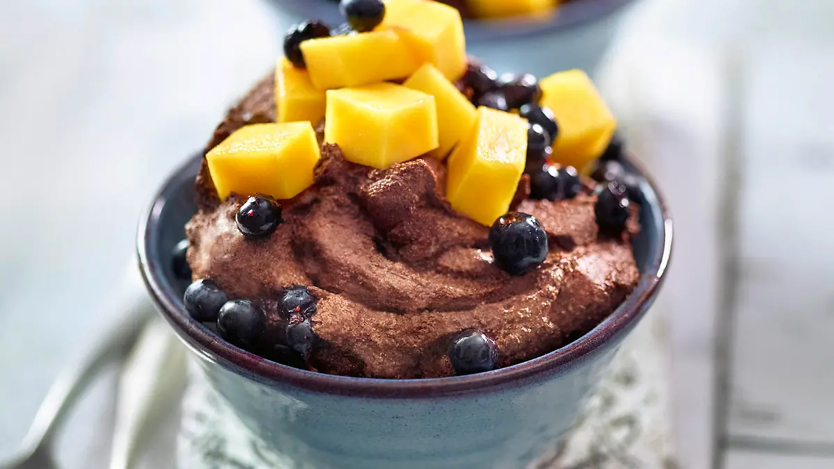 Avocado-Schoko-Creme nach einem Rezept von Dr. Anne Fleck
