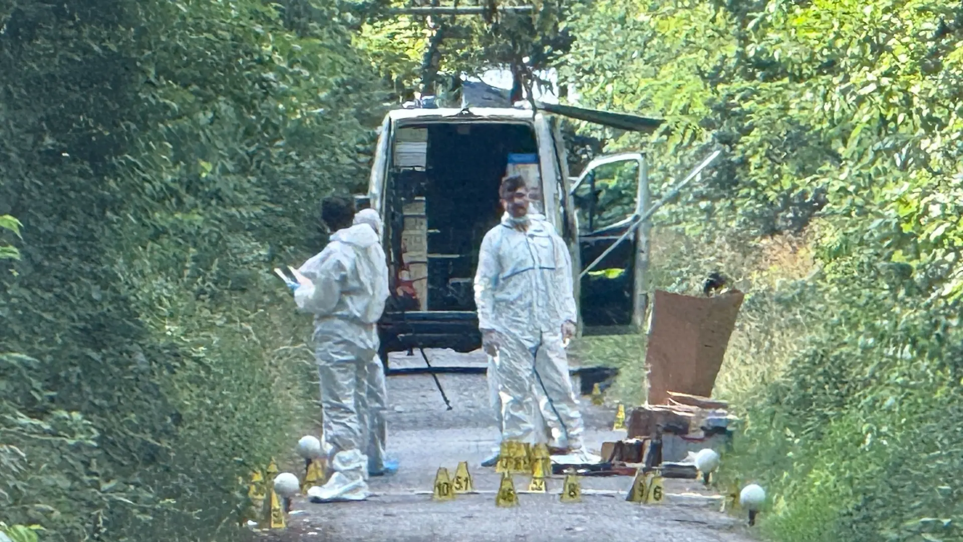 Die Polizei hat eine Mordkommission eingerichtet. 