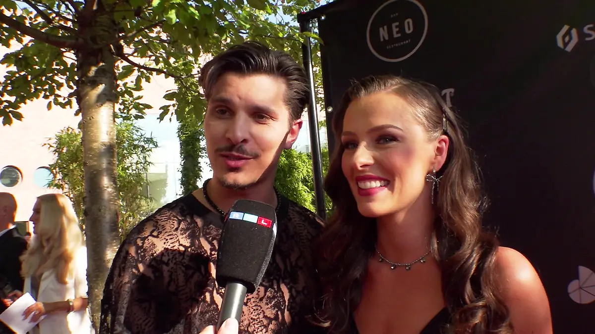 Die „Let’s Dance”-Stars Alexandru und Patricija Ionel plaudern bei der „All ogether”-Sommerparty in Heidelberg.