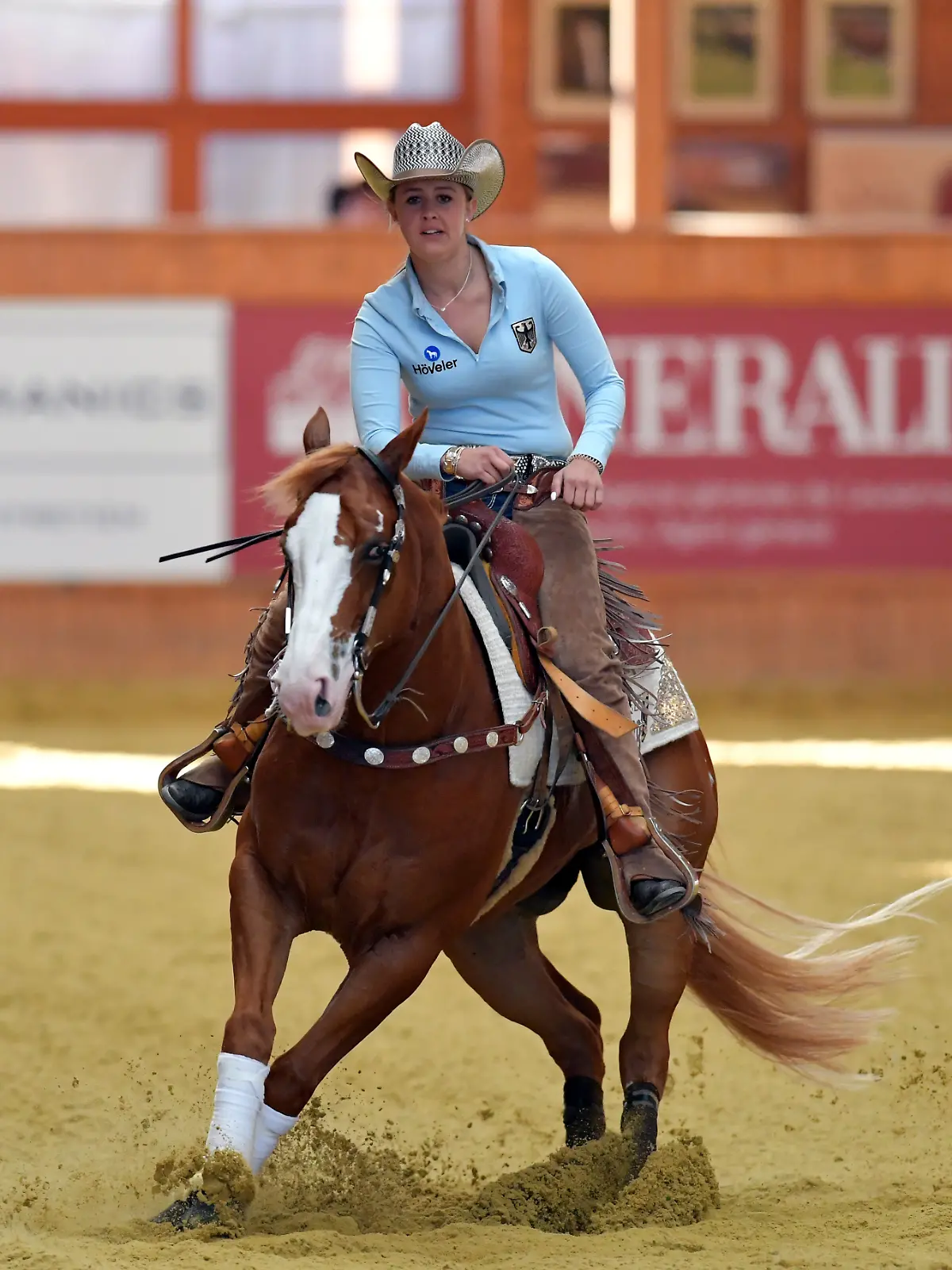 Schon mit drei Jahren begann Gina Schumacher (28) ihre Reitkarriere. Heute ist sie erfolgreich als Westernreiterin.