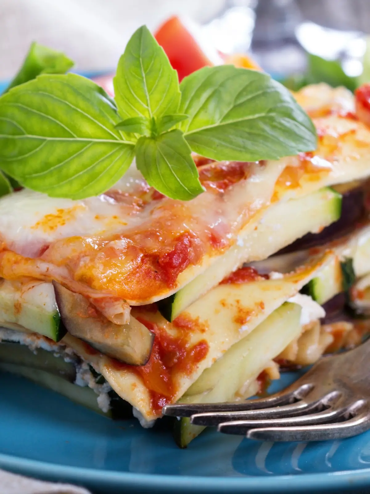 Vegetarische Lasagne mit Zucchini, Tomaten und Co.