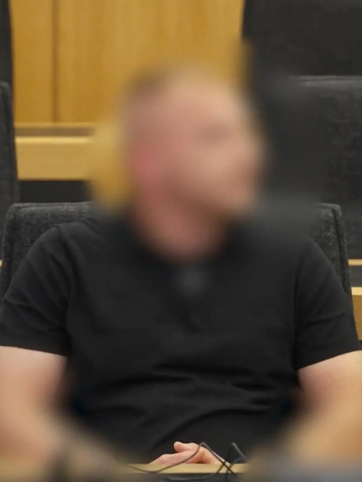 Bild zu: "Eifersüchtiger Ehemann mit 41 Messerstichen getötet"