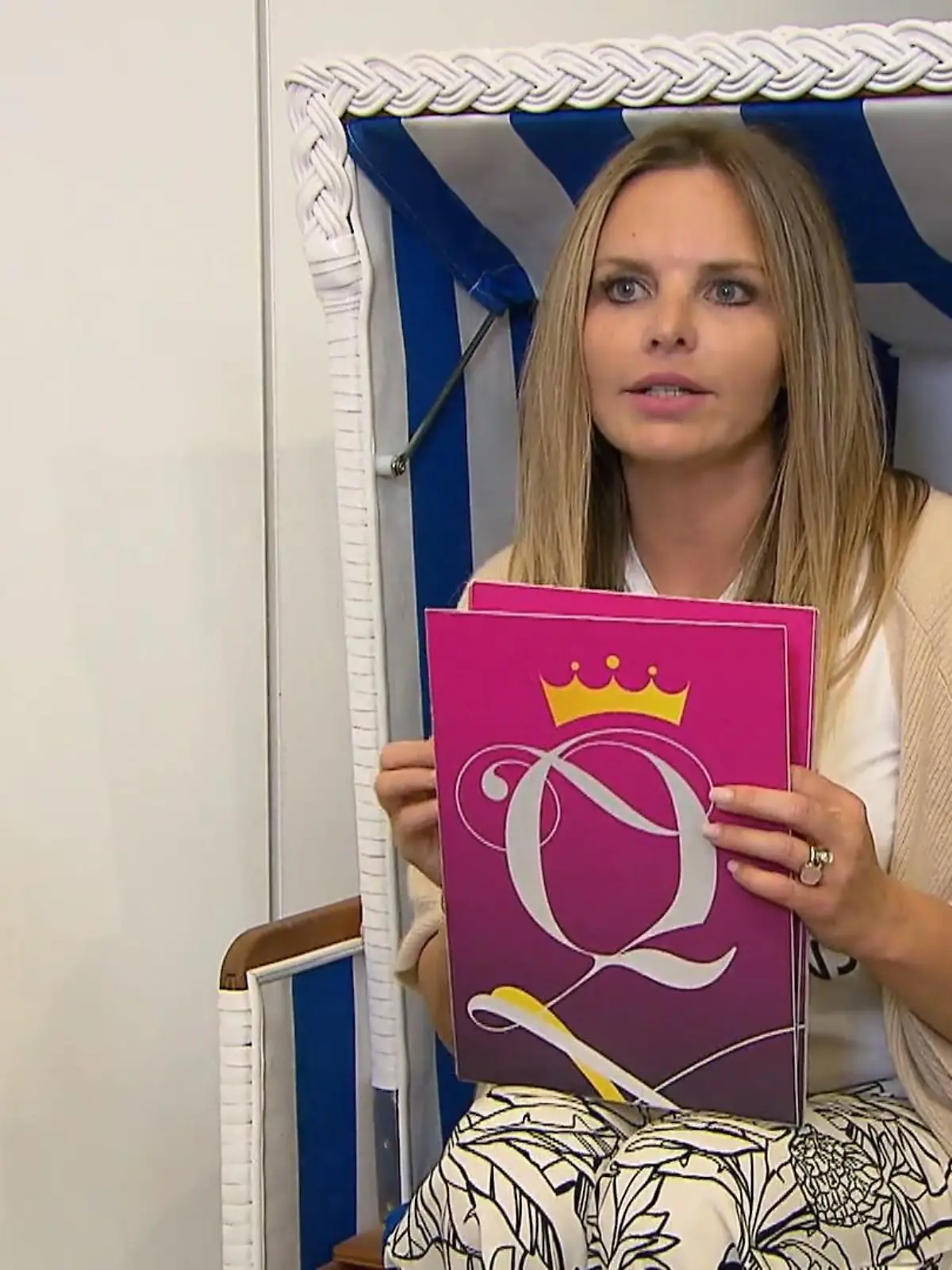 Bild zu: "Was sagt die Konkurrenz zu Angelas Look?"
