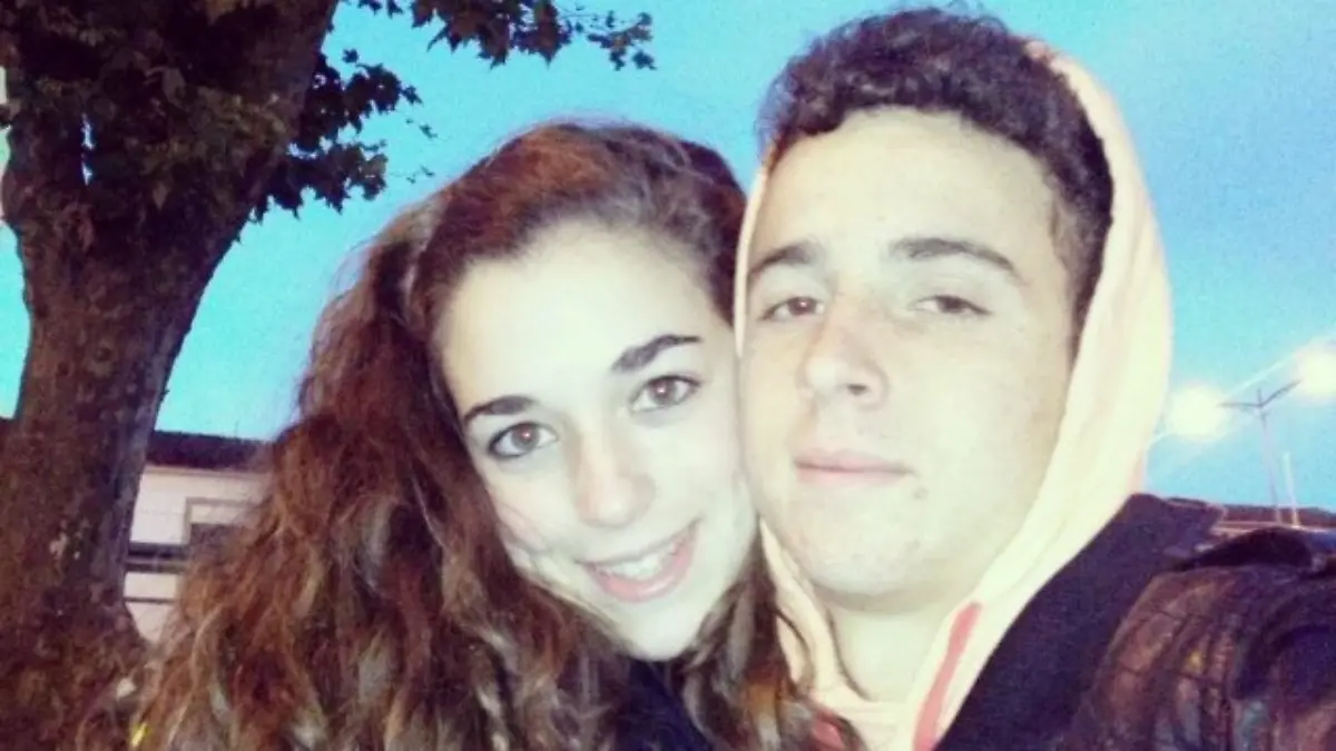 Das erste Pärchenfoto: Rute nennt ihren Diogo „Bichinho” und schreibt „Love you”.
