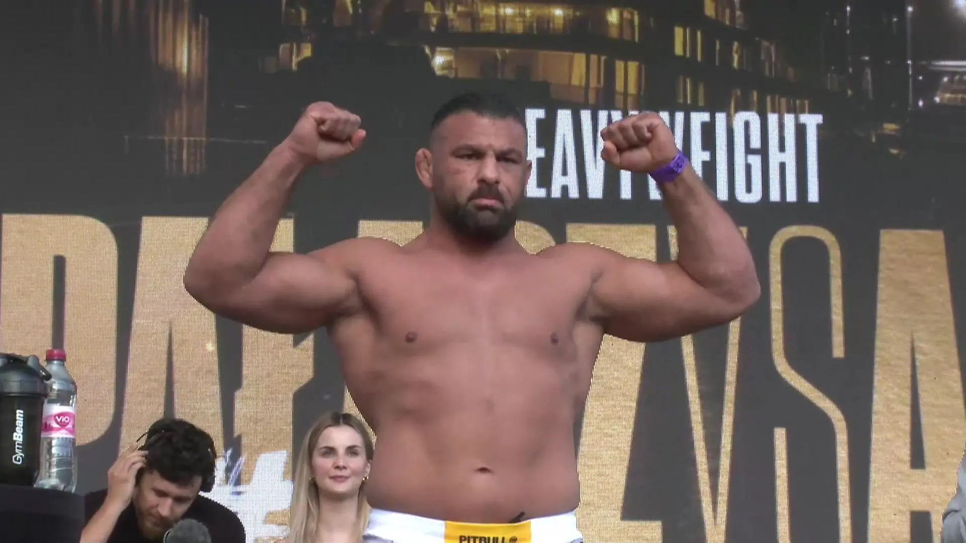 1,78-Meter-"Kran" sieht sich in MMA zu Größerem berufen Markige Ansage nach Knockout