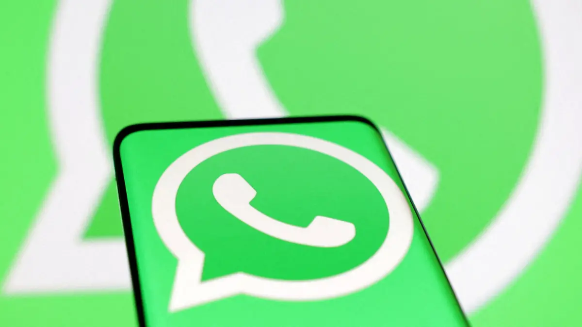 FILE PHOTO: Whatsapp logo is seen in this illustration taken, August 22, 2022. REUTERS/Dado Ruvic/Illustration/File Photo