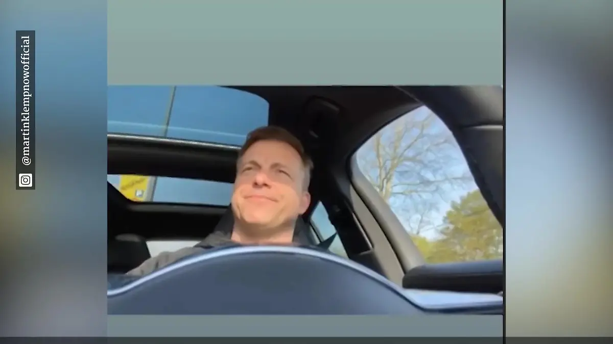 Für Martin Klempnow ist es schon zu einem kleinen Ritual geworden, seine Follower auf seiner Fahrt zum Training ein Update zu geben.