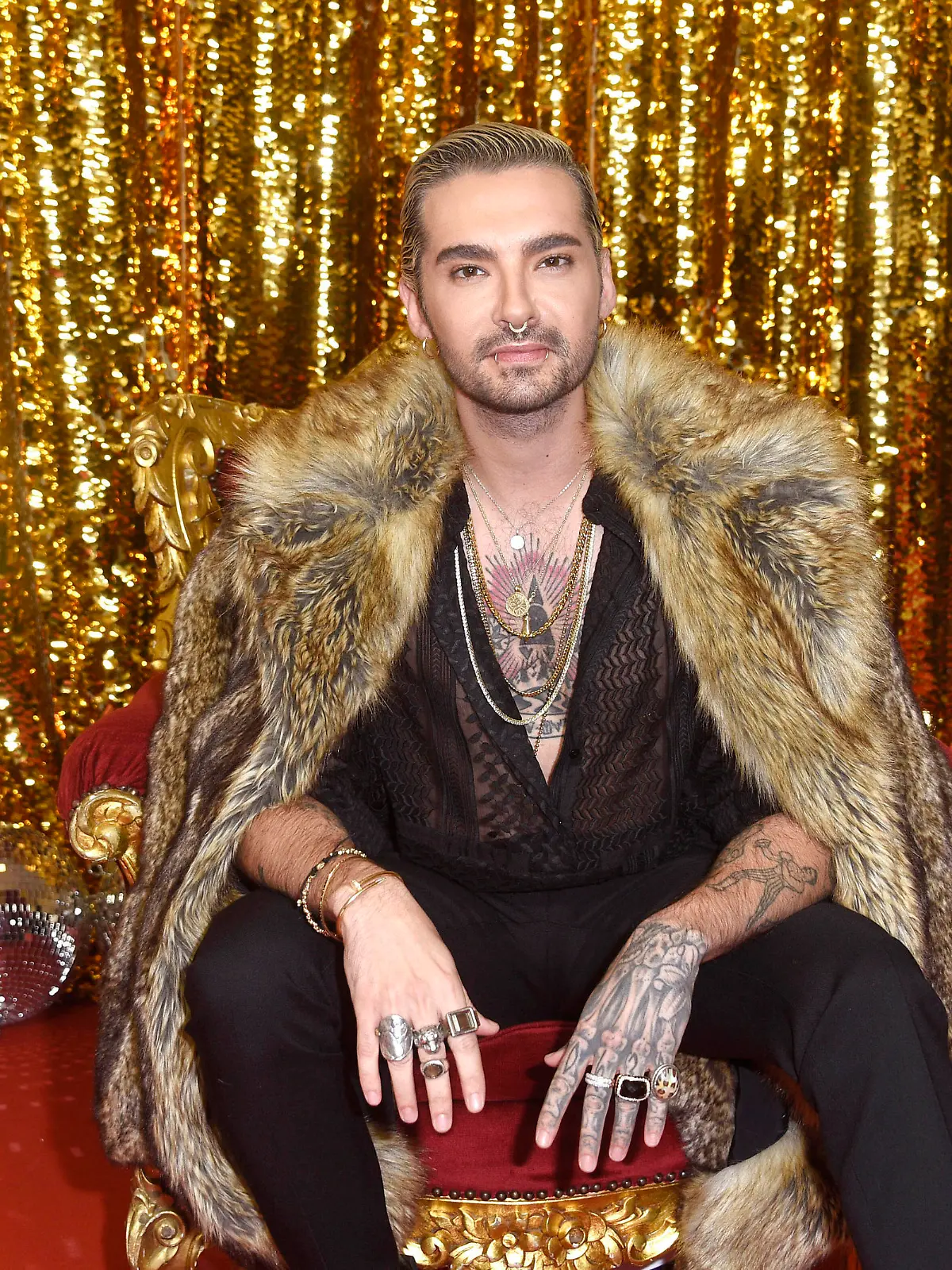  Bill Kaulitz bei der Premiere der TV-Show Queen of Drags im Zoo Palast. Berlin, 11.11.2019 *** Bill Kaulitz at the premiere of the TV Show Queen of Drags at the Zoo Palast Berlin, 11 11 2019 Foto:xN.xKubelkax/xFuturexImage