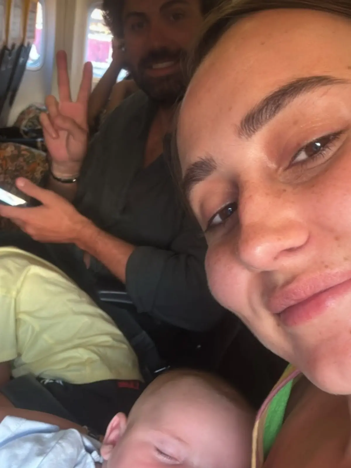 Georgie Harrison war mit ihrer kleinen Familie in der Ryanair-Maschine.