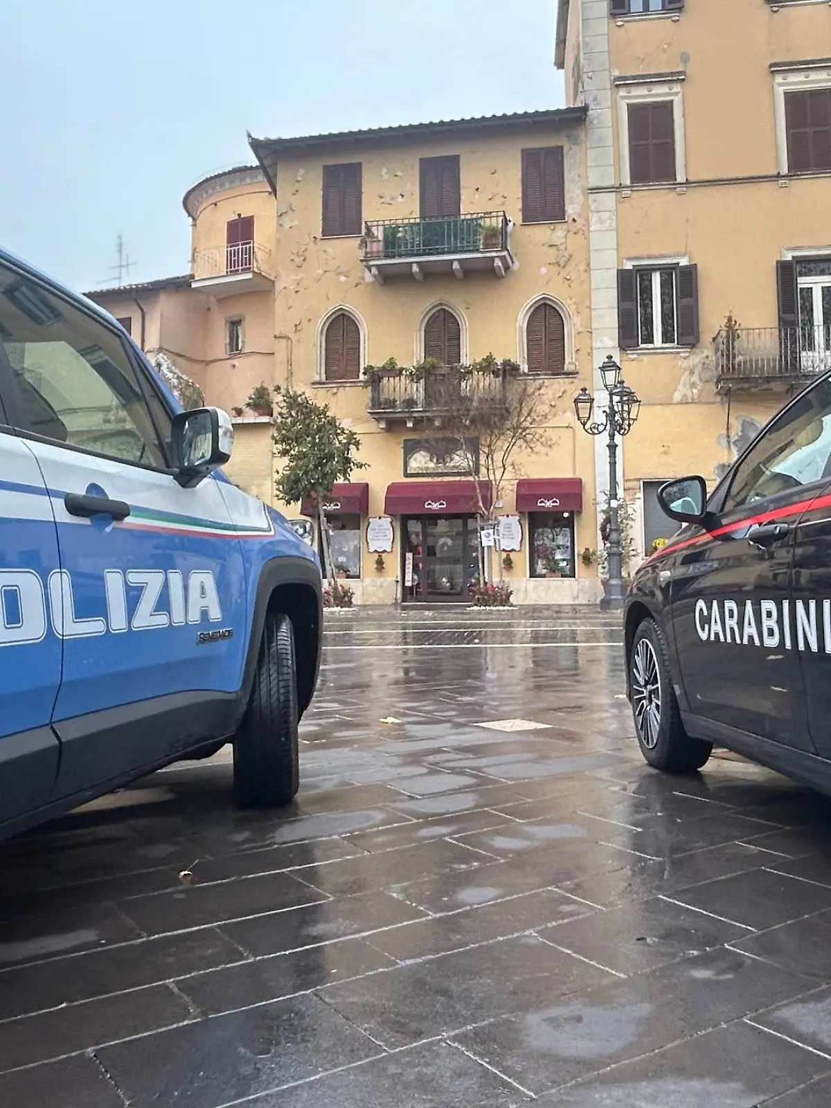 Bild zu: "Mutter tötet ihren eigenen Sohn (9) – Entsetzen in Italien!"