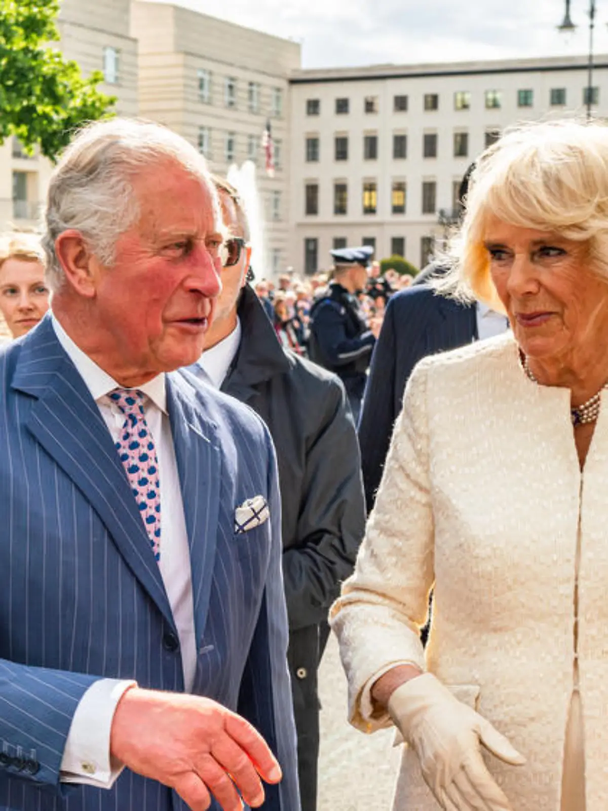 Prinz Charles und Herzogin Camilla: Familienfoto zum 15. Hochzeitstag