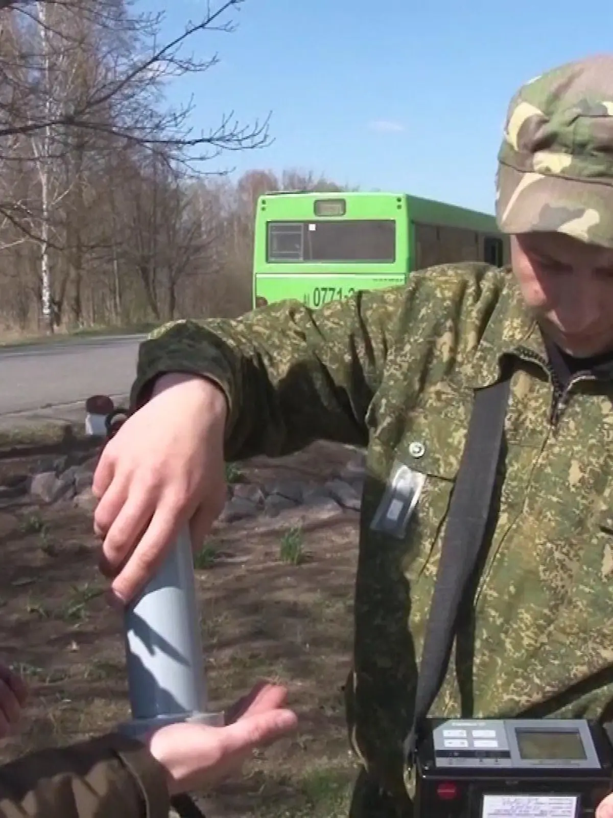 Bild zu: "Touristen reisen nach Tschernobyl"