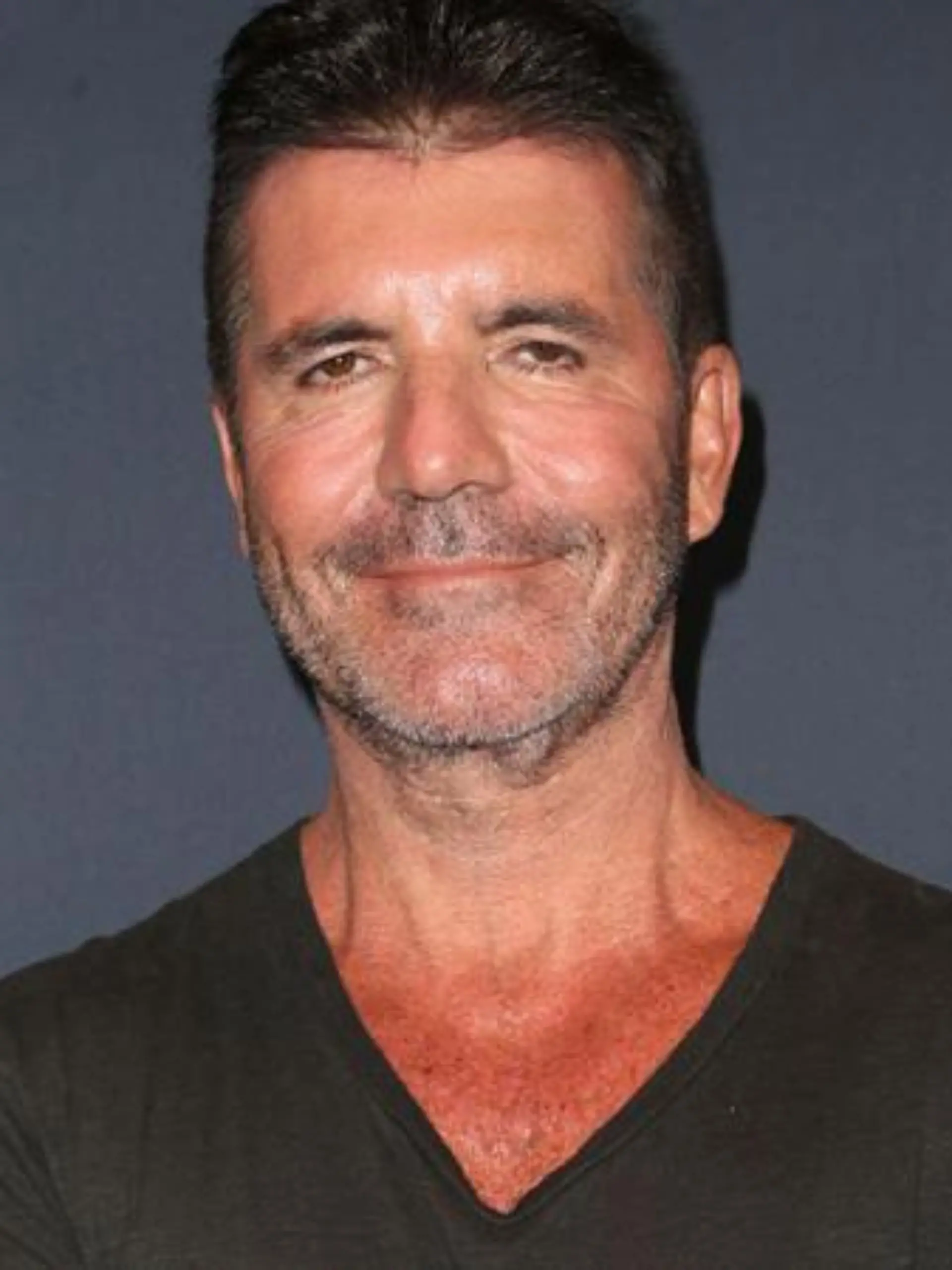 Simon Cowell musste sich auf Covid-19 testen lassen
